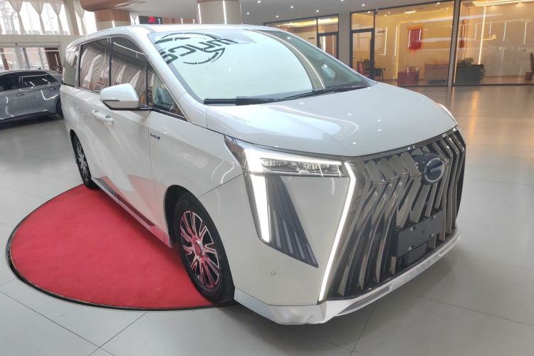 广汽传祺 传祺E9 2023款 E9 MAX车身外观3