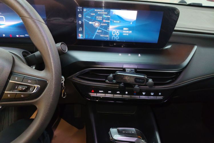 别克 威朗 2023款 Pro 乐享版中控内饰16