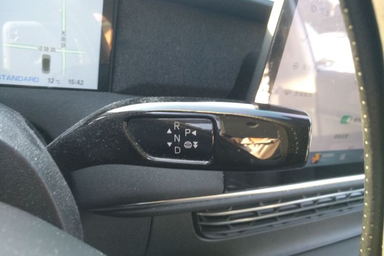 小鹏G6 2023款 755 超长续航 Pro局部细节18