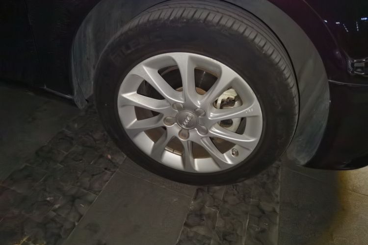 奥迪A3 2016款 Sportback 35 TFSI 领英型车身外观10