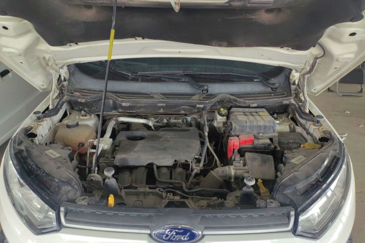 福特 翼搏 2017款 1.5L 自动风尚型机舱底盘24