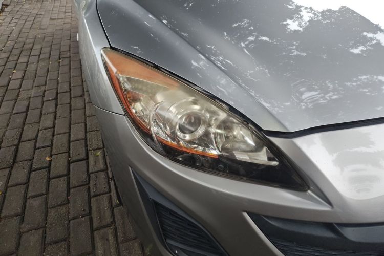 马自达3星骋 2013款 三厢 1.6L 自动精英型车身外观8