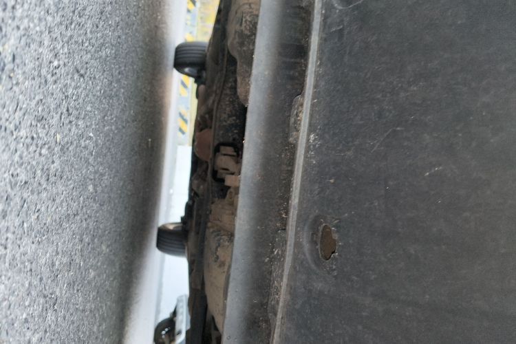 吉利汽车 远景X3 2019款 升级版 1.5L CVT精英型局部细节9008