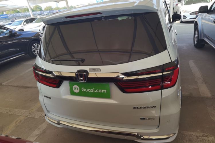 本田 艾力绅 2024款 2.0L e:HEV 豪华版车身外观6