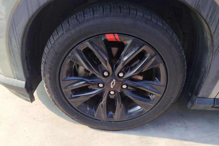 雪佛兰 沃兰多 2018款 Redline 530T 自动纵享版（5+2款） 国V车身外观6002