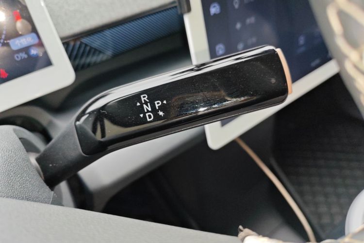 ARCFOX极狐 极狐考拉 2023款 家庭版Pro中控内饰18