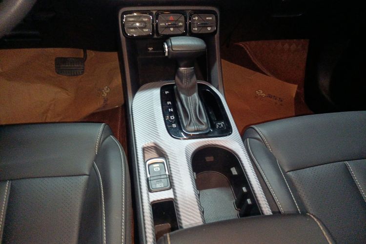 广汽传祺 传祺GS3 2021款 POWER 270T 自动劲享版局部细节18