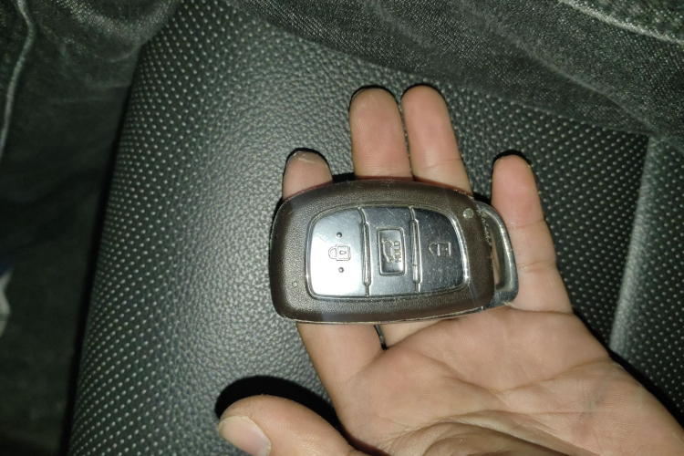 现代 途胜 2015款 1.6T 双离合两驱智能型中控内饰11