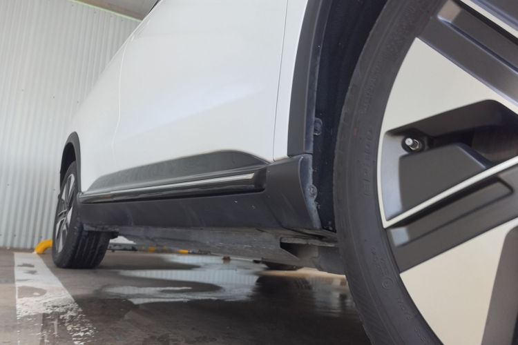 小鹏G3 2022款 G3i 460N+机舱底盘29