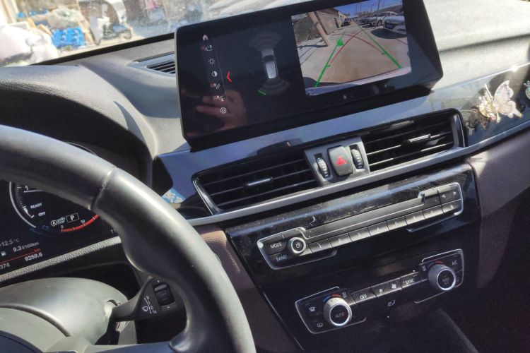 宝马X1 2022款 sDrive25Li 领先型中控内饰16