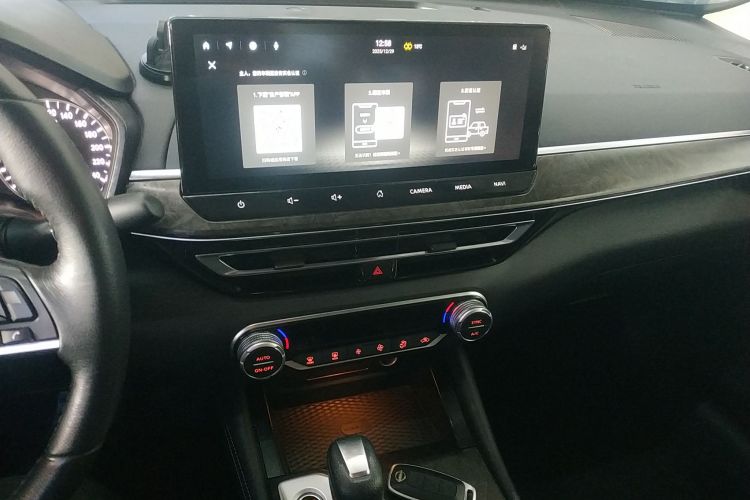 日产 天籁 2022款 2.0L XL-TLS 悦享版局部细节16