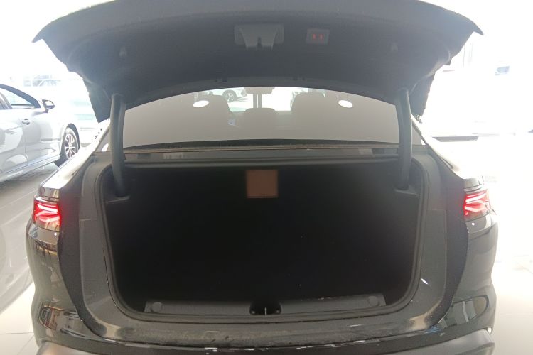 比亚迪 汉L 2025款 EV 四驱激光雷达旗舰型局部细节23