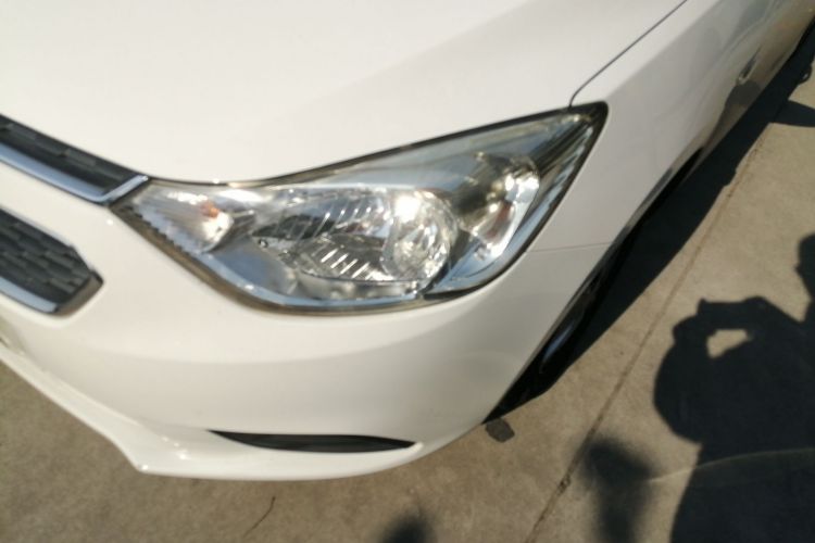 雪佛兰 2015款 赛欧3 1.3L AMT理想版局部细节36