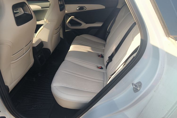 比亚迪 元UP 2024款  401KM 活力版中控内饰21