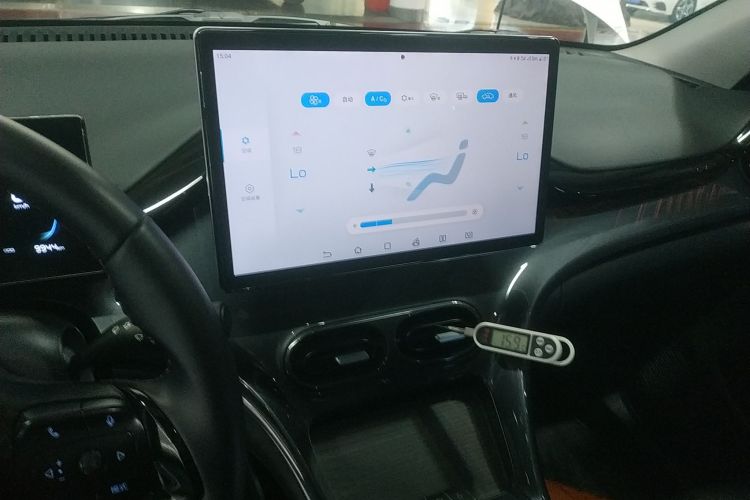 比亚迪e2 2024款 荣耀版 豪华型中控内饰16