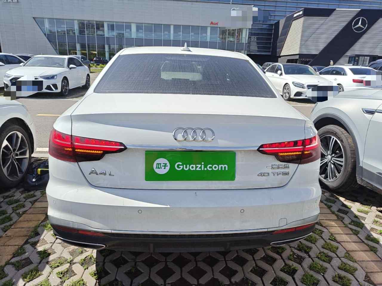 奥迪A4L 2024款 40 TFSI 时尚动感型(4)