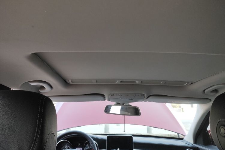 奔驰C级 2018款 C 180 L 时尚型运动版中控内饰22