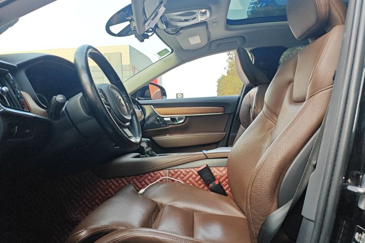 沃尔沃S90 2019款 T5 智远版局部细节19