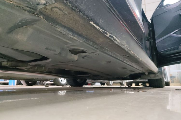 大众 帕萨特 2016款 330TSI DSG尊荣版局部细节9001