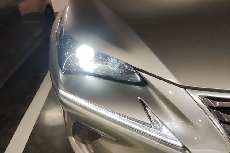 雷克萨斯NX 2020款 300h 前驱 锋尚版 国VI车身外观8