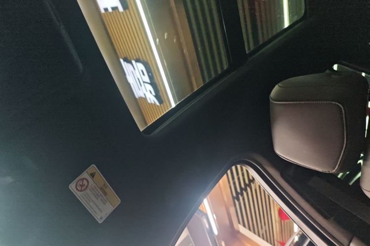 凯迪拉克XT6 2022款 2.0T 六座四驱豪华型标准版中控内饰22