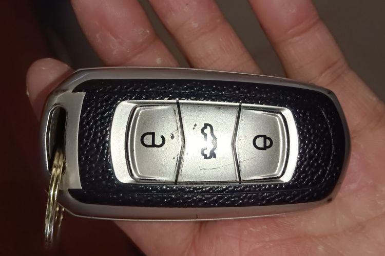 吉利汽车 帝豪GS 2016款 运动版 1.8L 自动领尚型中控内饰7001