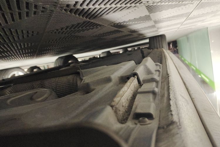 奥迪A4L 2019款 40 TFSI 进取型 国VI局部细节9002