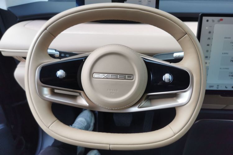 星途 星纪元 ET 2024款 纯电 655 Ultra中控内饰13