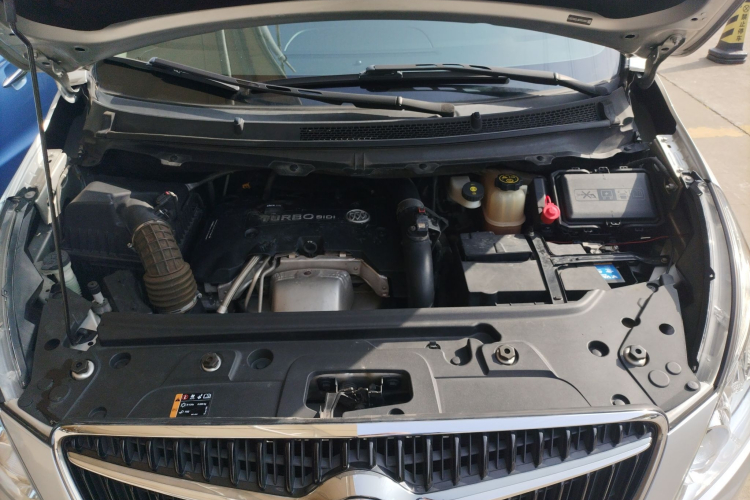 别克GL8 2018款 28T 舒适型 国VI局部细节24