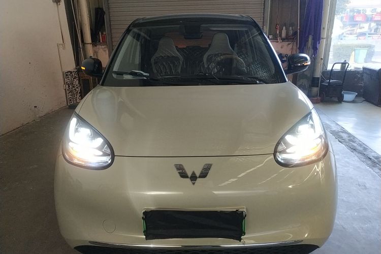 五菱汽车 五菱缤果 2023款 410km 灵犀尊享款车身外观2