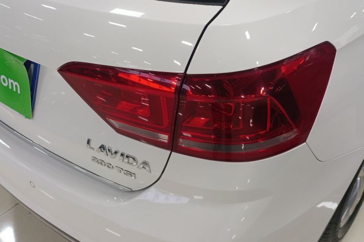 大众 朗行 2017款 230TSI DSG舒适版车身外观9