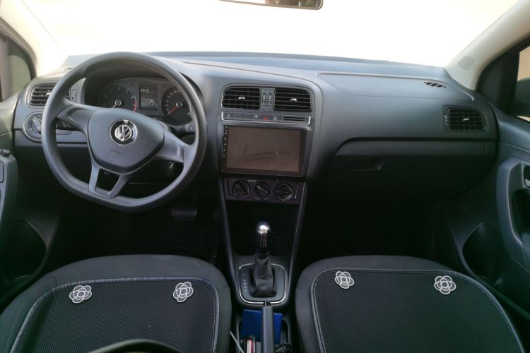 大众 Polo 2018款 1.5L 自动安驾型中控内饰7002