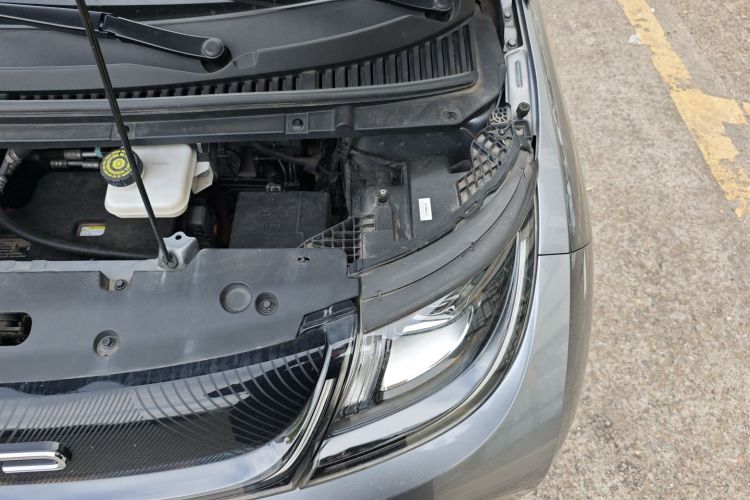 比亚迪 海豚 2023款 420km 时尚版局部细节9007