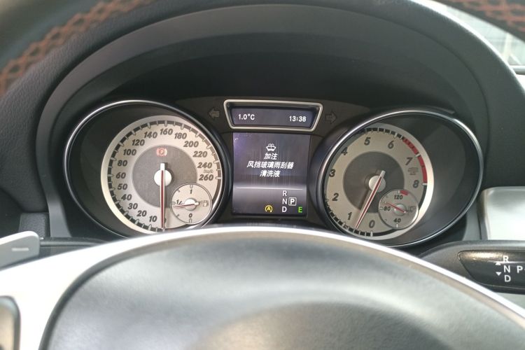 奔驰CLA 2015款 CLA 220 4MATIC中控内饰14