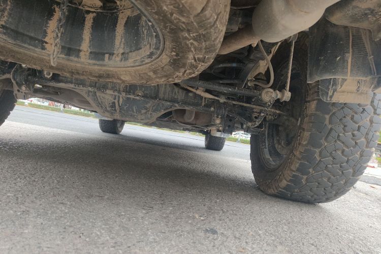 日产 途达 2020款 2.5L XV 4WD 自动四驱旗舰版局部细节9002