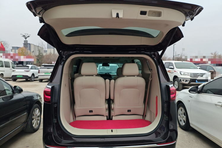 别克GL8 2020款 Avenir艾维亚 六座贤礼版机舱底盘23