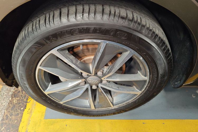 奥迪Q3 2018款 30周年年型 30 TFSI 时尚型车身外观6002