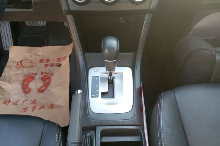 斯巴鲁XV 2012款 2.0i 精英版中控内饰18