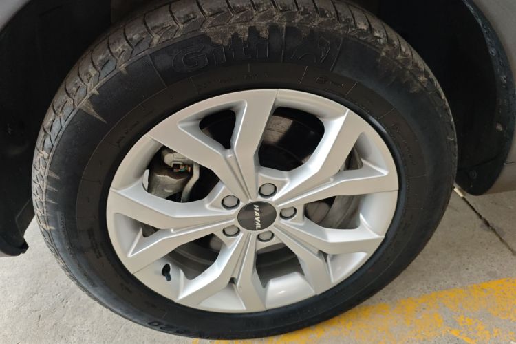 哈弗H6 2020款 1.5GDIT 自动铂金都市版车身外观35