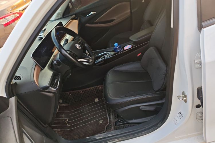 别克 威朗 2022款 Pro 533T 乐享版中控内饰19