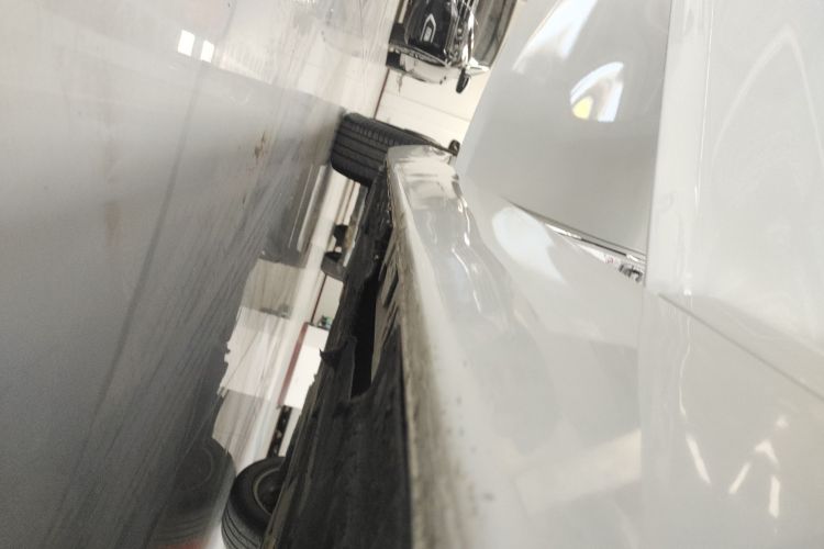 宝马1系(进口) 2018款 118i 领先型局部细节9001