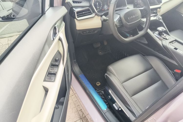 领克06 2023款 Remix 1.5T Shero中控内饰7003