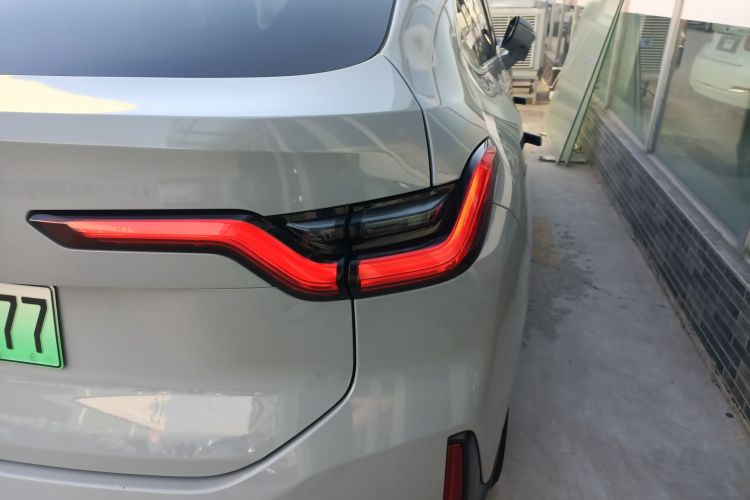 蔚来EC6 2020款 430KM 运动版车身外观9