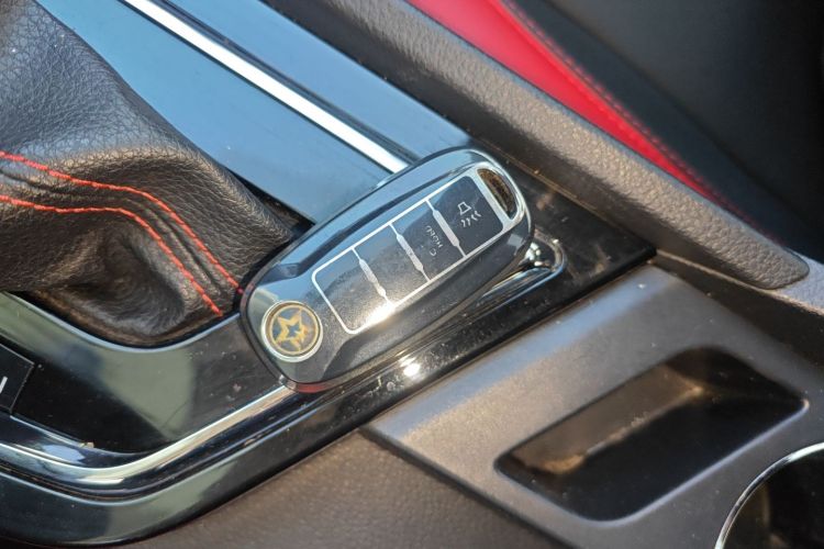 启辰D60 2018款 1.6L CVT智联精英版中控内饰7001