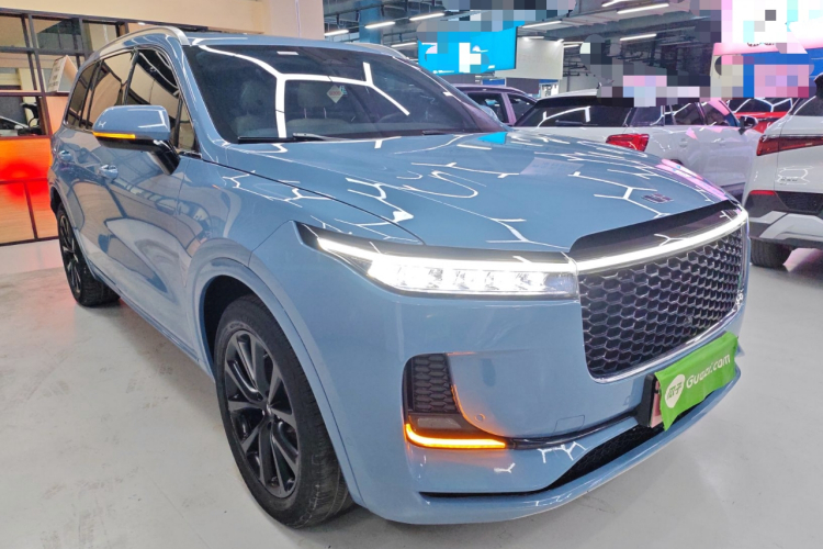 理想汽车 理想ONE 2021款 增程6座版车身外观3