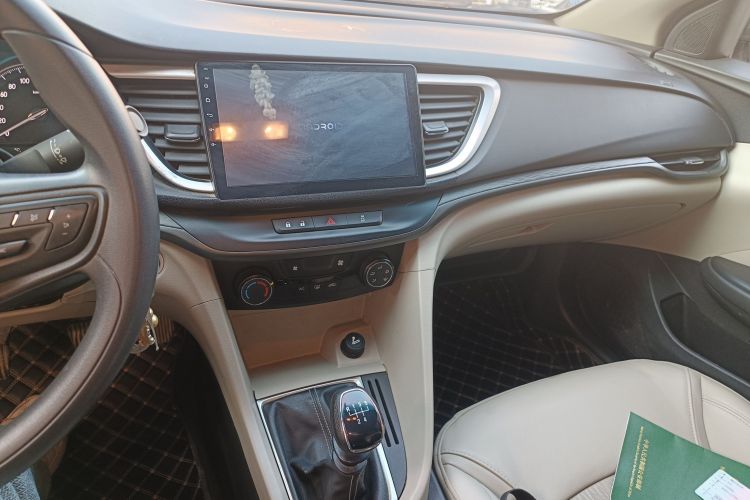 别克 英朗 2016款 15N 手动精英型中控内饰16