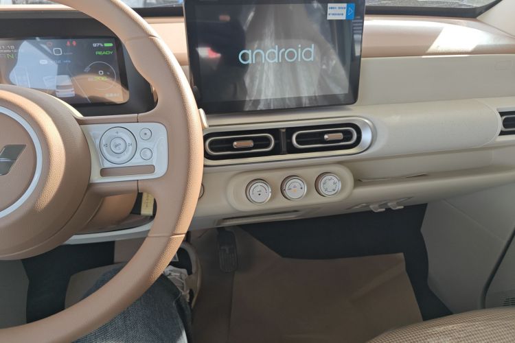 五菱汽车 宏光MINIEV 2024款 第三代 215km 青春版局部细节16