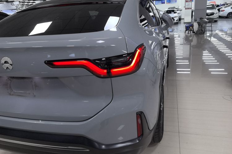 蔚来EC6 2020款 430KM 运动版车身外观9