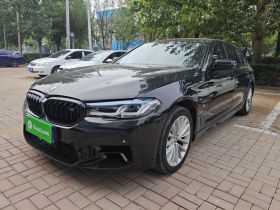 宝马5系 2019款 改款 525Li 豪华套装