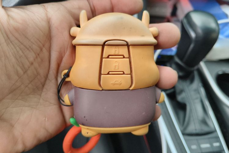 丰田 亚洲龙 2022款 双擎 2.5L 豪华版中控内饰11